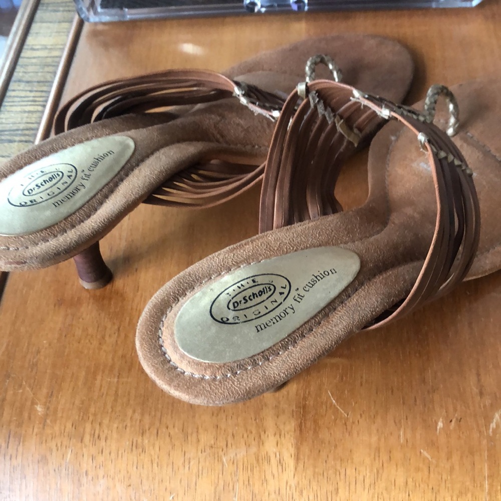 Dr. Scholl’s y2kthe original memory fit cushion thong heel sandals brown leather